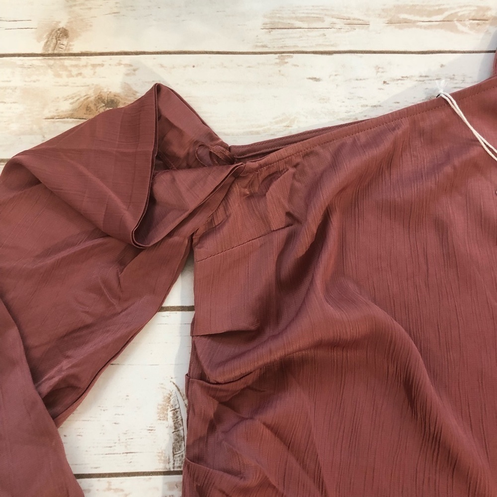 Lulumari Rose Mauve One Shoulder Top - Picture 7 of 7